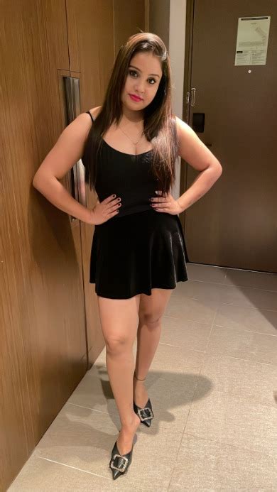 call girl in bandra|Book Call Girls in Bandra and escort services 24x7